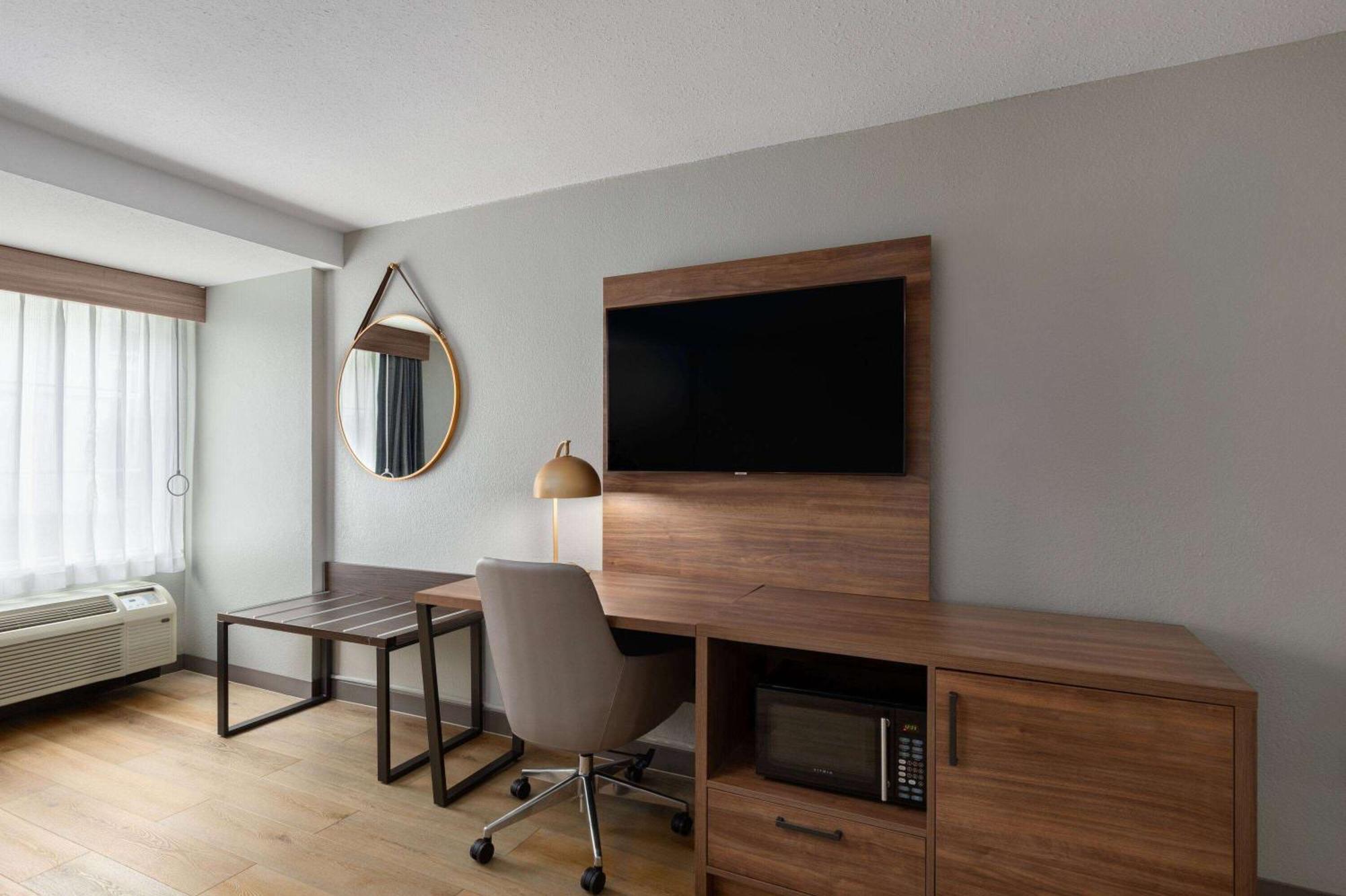Hawthorn Extended Stay By Wyndham Knoxville Exteriör bild