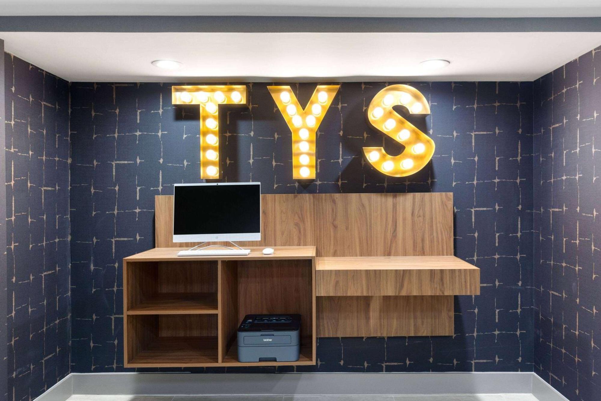 Hawthorn Extended Stay By Wyndham Knoxville Exteriör bild