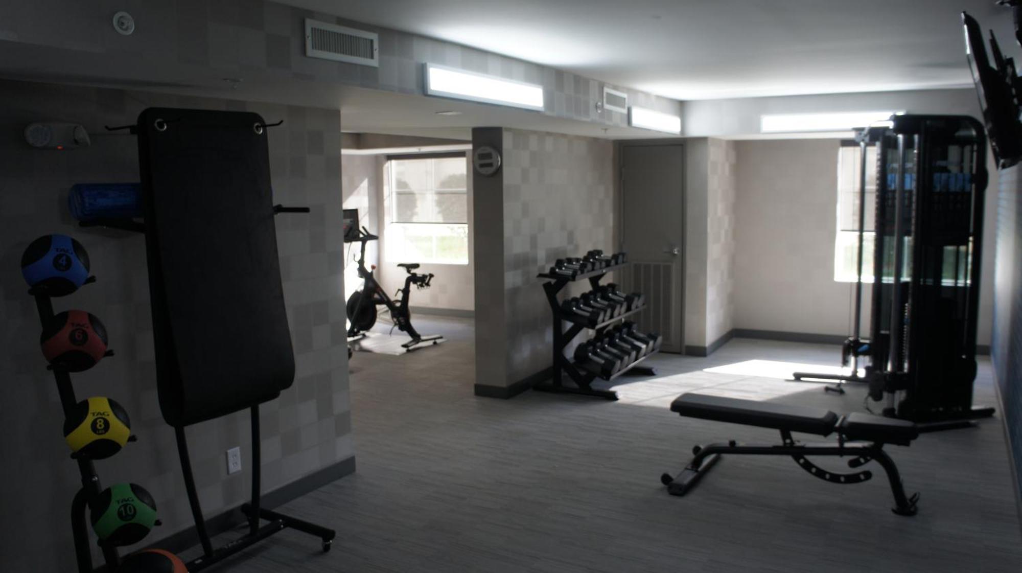 Hawthorn Extended Stay By Wyndham Knoxville Exteriör bild